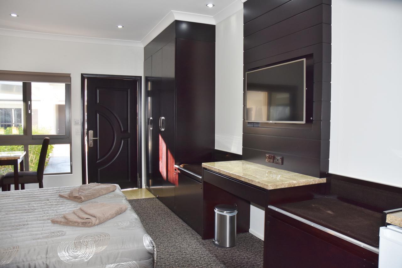 Western Downs Motor Inn Miles Εξωτερικό φωτογραφία