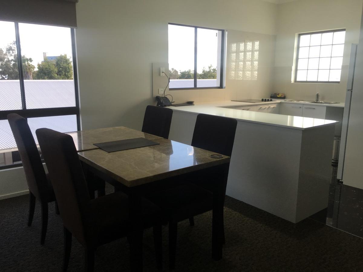 Western Downs Motor Inn Miles Εξωτερικό φωτογραφία